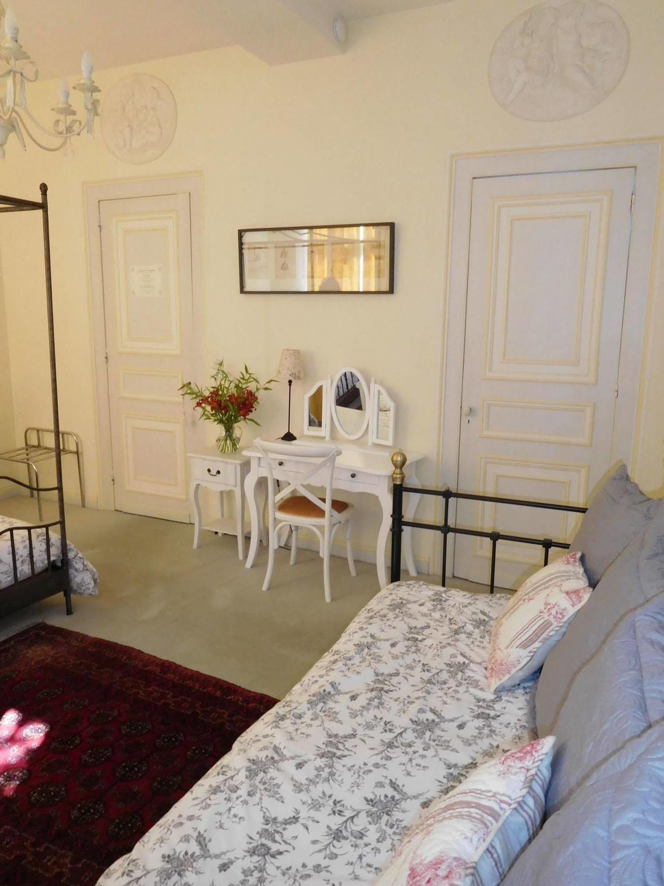 Chambres D'Hotes Chateau De Courcelette Hem Esterno foto